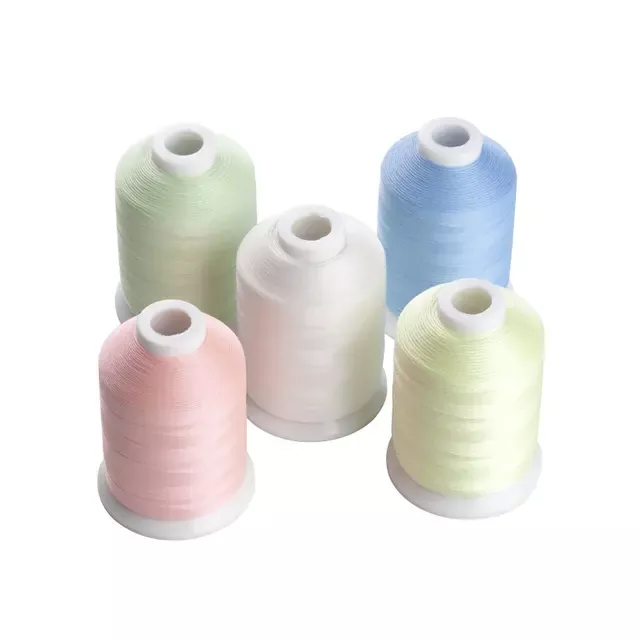Fil à broder lumineux Polyester 150D/2 3000m